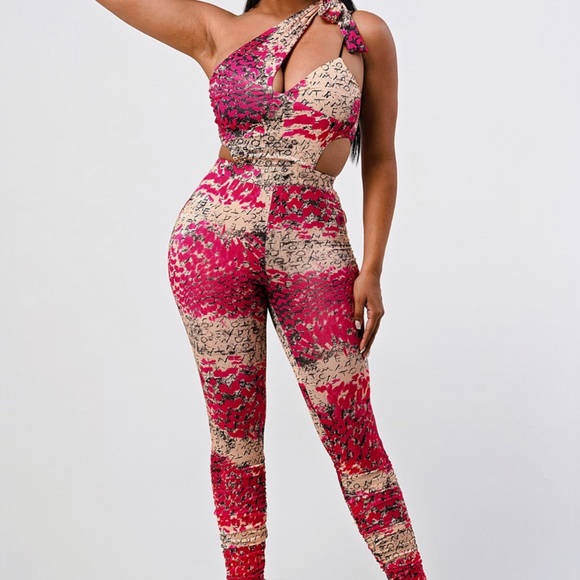 ANIMAL ONE-SHOULDER TIE JUMPSUIT - Picture 2 of 7